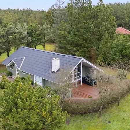 With Sauna And Nature Vakantiehuis