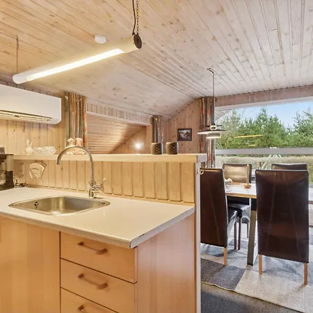 Hébergement de vacances With Sauna And Nature